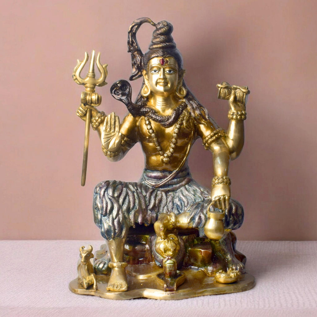 Bring divine energy and serenity into your space with this stunning 18.5-inch Brass Statue of Lord Shiva. Expertly crafted from high-quality brass, this statue beautifully depicts Lord Shiva in a powerful yet peaceful stance, symbolizing both strength and tranquility.