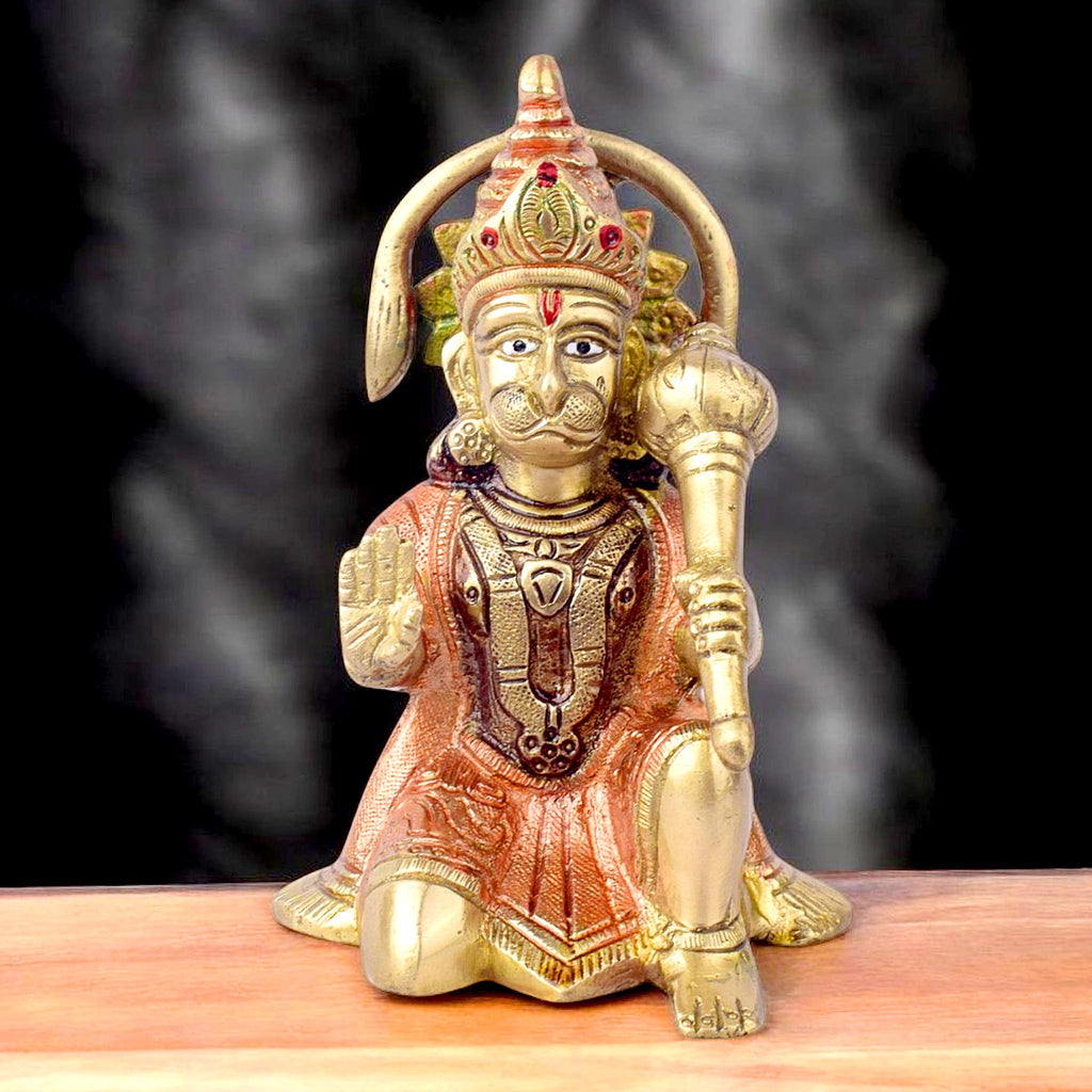 The "5.3 Inch Handcrafted Brass Hanuman Idol" is a meticulously crafted statue that beautifully captures the essence of Lord Hanuman’s strength, devotion, and protection. Standing at 5.3 inches tall, this idol is made from high-quality brass and features exquisite handcrafted detailing,